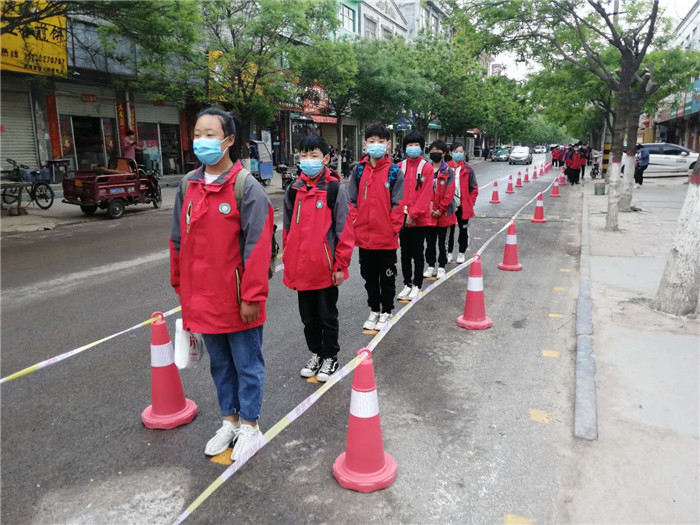 民權(quán)縣第三小學新學期第一天順利開學 民權(quán)縣第三小學新學期第一天順利開學