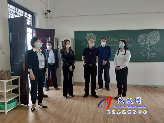 義務(wù)教育發(fā)展基本均衡縣市級(jí)復(fù)核檢查組到我縣進(jìn)行檢查評(píng)估 義務(wù)教育發(fā)展基本均衡縣市級(jí)復(fù)核檢查組到我縣進(jìn)行檢查評(píng)估