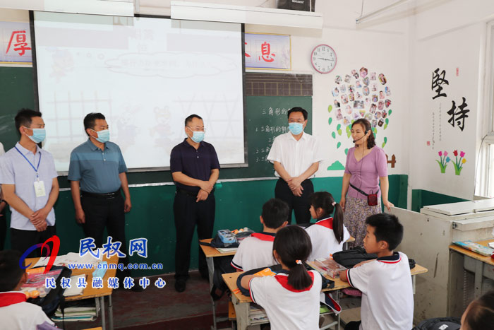 姬脈常寄語(yǔ)全縣少年兒童：立志，樹(shù)遠(yuǎn)大理想；求知，成棟梁之才
