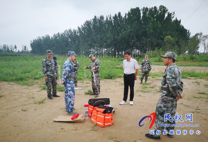 民權(quán)縣組織開(kāi)展防汛搶險(xiǎn)應(yīng)急演練活動(dòng) 民權(quán)縣組織開(kāi)展防汛搶險(xiǎn)應(yīng)急演練活動(dòng)