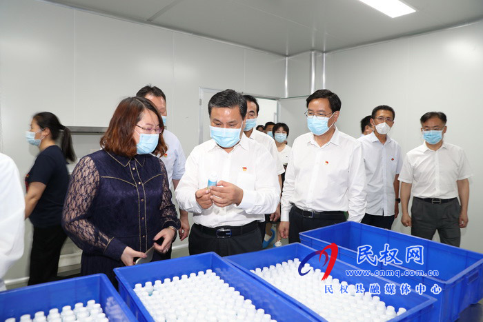 副省長武國定到民權(quán)調(diào)研 脫貧攻堅普查清查摸底工作 副省長武國定到民權(quán)調(diào)研 脫貧攻堅普查清查摸底工作