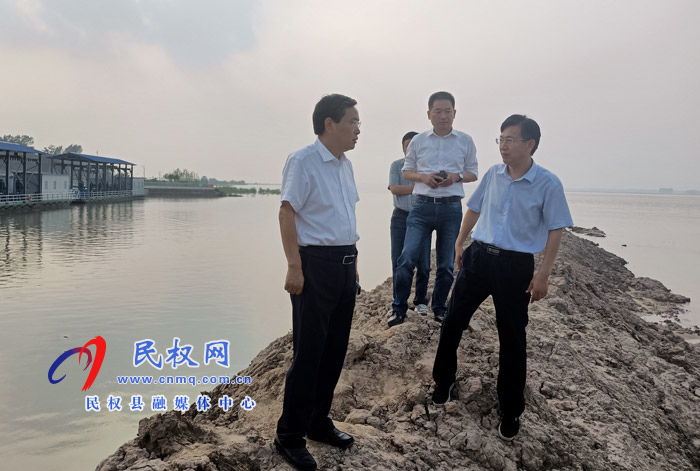 市人大常委會副主任、縣委書記姬脈常調(diào)研指導(dǎo)我縣河長制工作