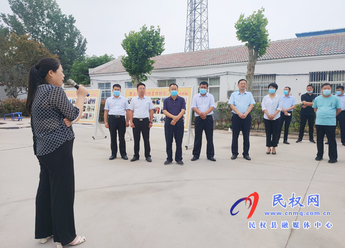 全縣鄉(xiāng)鎮(zhèn)(街道)政協(xié)聯(lián)絡(luò)室建設(shè)工作現(xiàn)場(chǎng)會(huì)召開 全縣鄉(xiāng)鎮(zhèn)(街道)政協(xié)聯(lián)絡(luò)室建設(shè)工作現(xiàn)場(chǎng)會(huì)召開