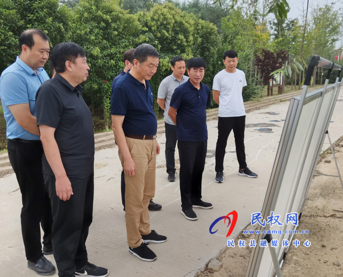 省違建問題清查整治工作驗(yàn)收組蒞民開展驗(yàn)收工作 省違建問題清查整治工作驗(yàn)收組蒞民開展驗(yàn)收工作