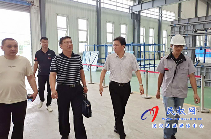 商丘市應(yīng)急管理局檢查組深入我縣檢查?；髽I(yè)和工貿(mào)企業(yè)安全生產(chǎn)工作