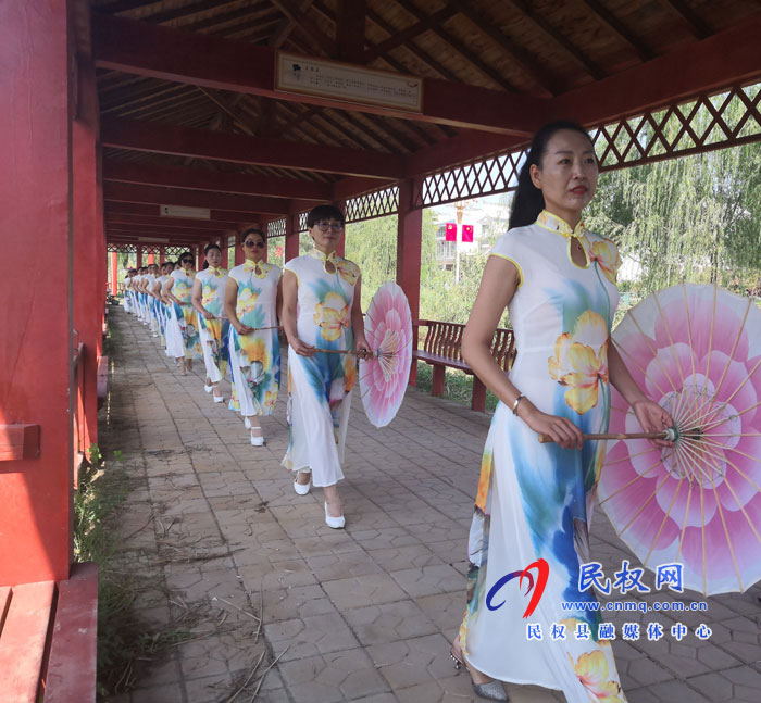 “醉美”旗袍秀，驚艷水上任莊——“小江南”