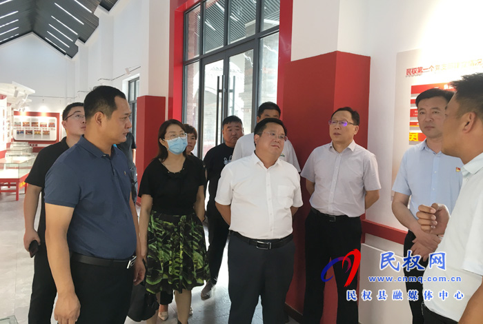 省人社廳到民權(quán)縣雙塔鎮(zhèn)開展農(nóng)民工就業(yè)形勢(shì)專項(xiàng)調(diào)研工作