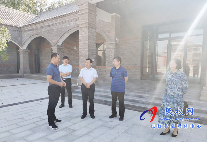 縣人大常委、副主任石克林帶隊(duì)到雙塔鎮(zhèn)指導(dǎo)人大建設(shè)工作