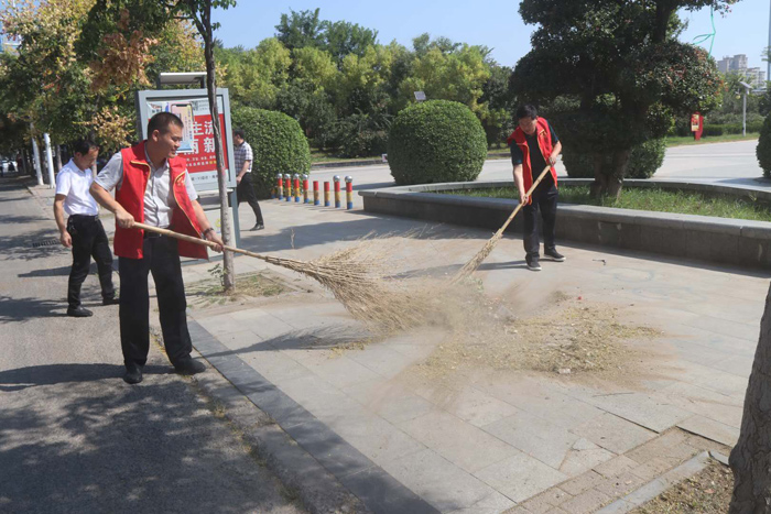 縣政府辦公室迅速傳達(dá)全縣創(chuàng)建全國(guó)文明城市(提名城市)動(dòng)員會(huì)會(huì)議精神 縣政府辦公室迅速傳達(dá)全縣創(chuàng)建全國(guó)文明城市(提名城市)動(dòng)員會(huì)會(huì)議精神