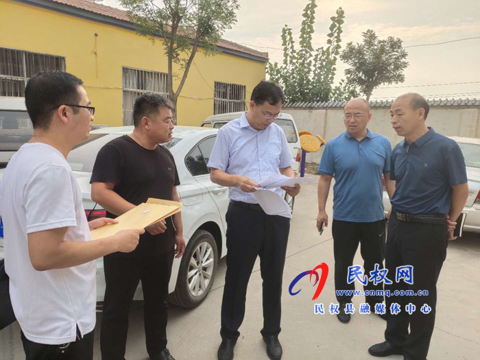 縣委常委、紀(jì)委書記、監(jiān)察委主任張亞光到野崗鎮(zhèn)檢查督導(dǎo)紀(jì)檢監(jiān)察標(biāo)準(zhǔn)化和規(guī)范化建設(shè)工作