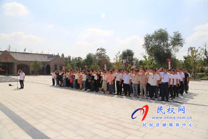 民權縣2020年“萬名黨員進黨?！?黨員示范培訓班開展現(xiàn)場教學活動