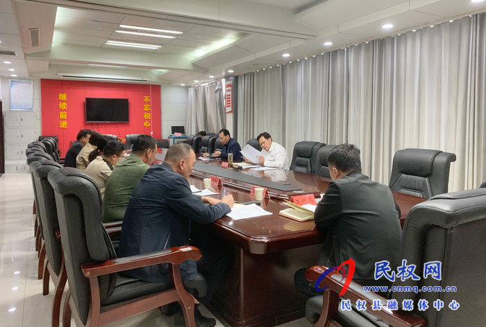 我縣召開關(guān)于舉辦商丘市消費(fèi)扶貧展銷會(huì)暨消費(fèi)幫扶民權(quán)縣現(xiàn)場簽約儀式活動(dòng)方案推進(jìn)會(huì) 我縣召開關(guān)于舉辦商丘市消費(fèi)扶貧展銷會(huì)暨消費(fèi)幫扶民權(quán)縣現(xiàn)場簽約儀式活動(dòng)方案推進(jìn)會(huì)