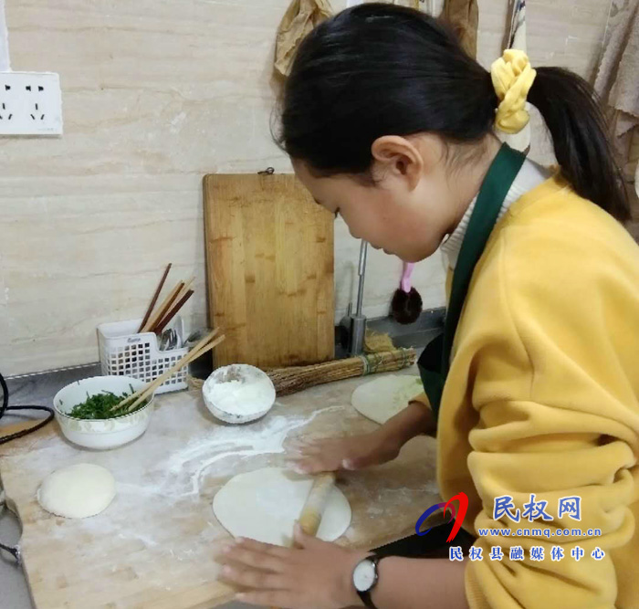 民權(quán)縣實驗小學(xué)開展“我是勞動小能手”勞動體驗活動 民權(quán)縣實驗小學(xué)開展“我是勞動小能手”勞動體驗活動