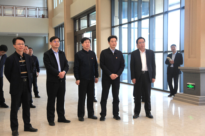 市長張建慧到我縣調研產業(yè)扶貧和重點項目建設 市長張建慧到我縣調研產業(yè)扶貧和重點項目建設