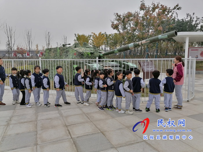 民東新區(qū)實(shí)驗(yàn)幼兒園開(kāi)展社會(huì)實(shí)踐活動(dòng) 民東新區(qū)實(shí)驗(yàn)幼兒園開(kāi)展社會(huì)實(shí)踐活動(dòng)