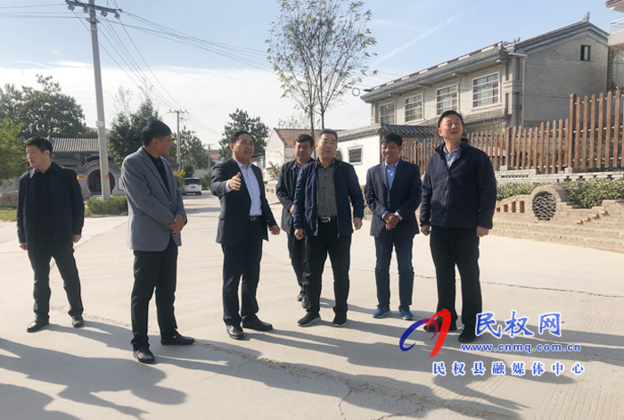 省農(nóng)業(yè)農(nóng)村廳社會事業(yè)促進(jìn)處處長劉祥到我縣調(diào)研