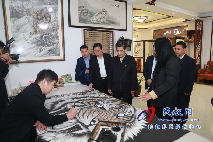 副省長、市委書記王戰(zhàn)營到民權(quán)縣聯(lián)系點開展“三·五”基層工作日活動