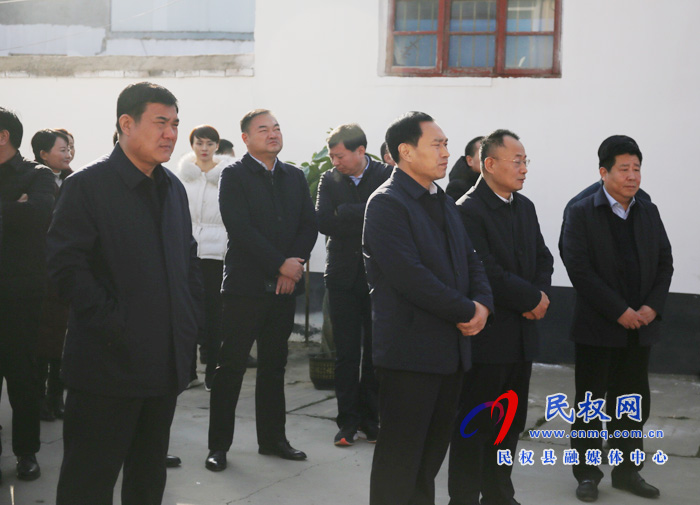 全縣鄉(xiāng)鎮(zhèn)(街道)政協(xié)聯(lián)絡(luò)室暨“有事好商量”協(xié)商平臺建設(shè)現(xiàn)場經(jīng)驗(yàn)交流會召開 全縣鄉(xiāng)鎮(zhèn)(街道)政協(xié)聯(lián)絡(luò)室暨“有事好商量”協(xié)商平臺建設(shè)現(xiàn)場經(jīng)驗(yàn)交流會召開