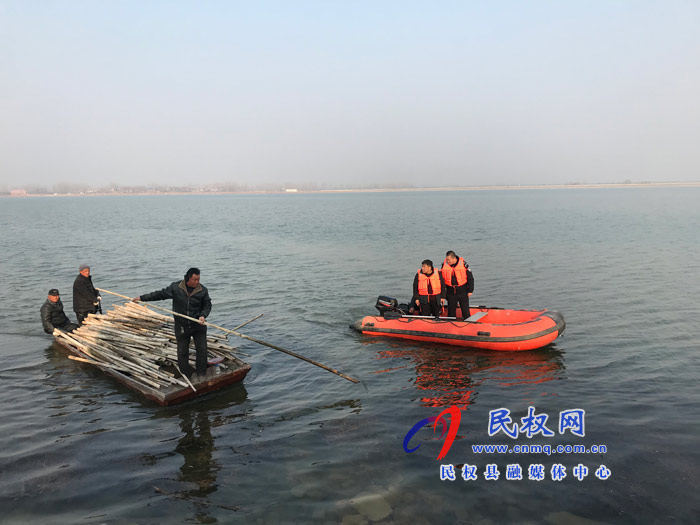 民權(quán)縣積極開(kāi)展打擊違法捕魚(yú)專(zhuān)項(xiàng)執(zhí)法行動(dòng) 民權(quán)縣積極開(kāi)展打擊違法捕魚(yú)專(zhuān)項(xiàng)執(zhí)法行動(dòng)