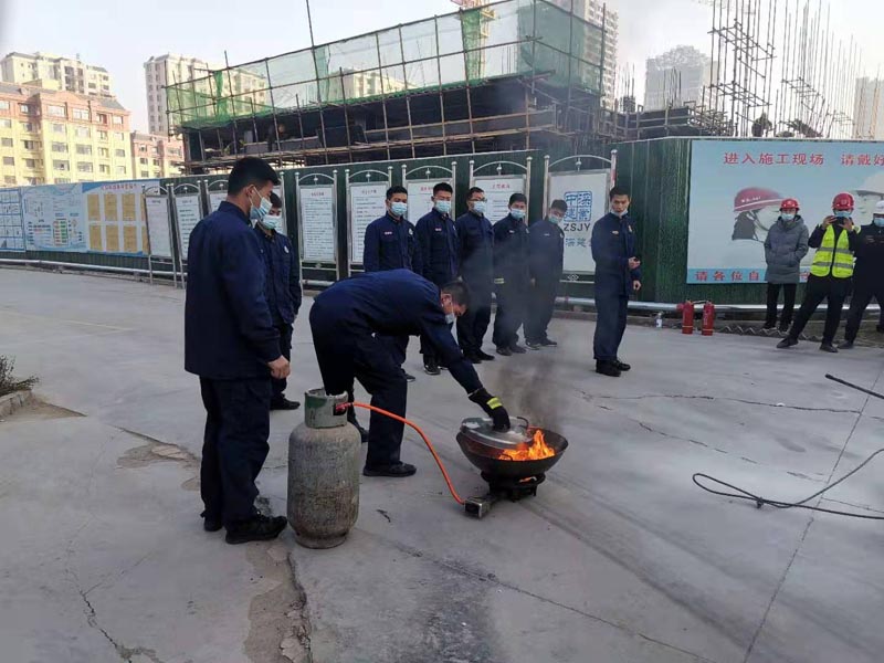 縣住建局開展建筑領域消防教育及應急疏散預案演練活動 縣住建局開展建筑領域消防教育及應急疏散預案演練活動