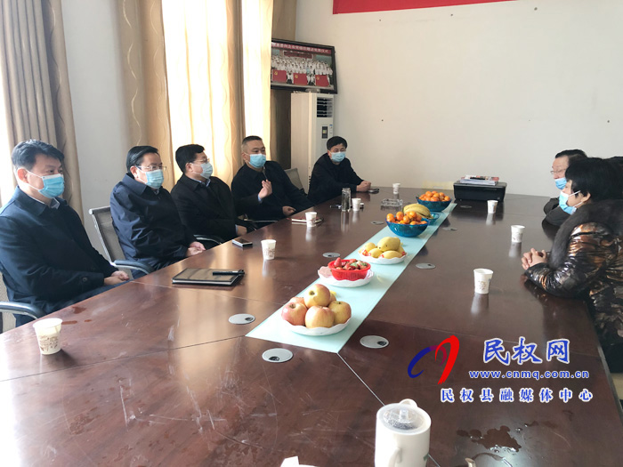 市人大常委會副主任王琦深入我縣企業(yè)開展“一聯(lián)三幫”服務(wù)活動 市人大常委會副主任王琦深入我縣企業(yè)開展“一聯(lián)三幫”服務(wù)活動