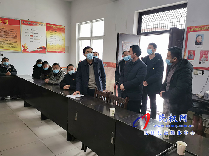 縣委常委、組織部長何玉明調(diào)研指導(dǎo)村（社區(qū)）“兩委”換屆工作