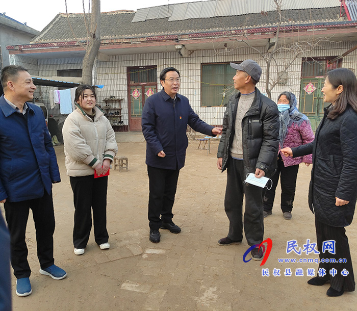 市人大常委會副主任、縣委書記姬脈常看望慰問“春蕾女童”趙雯