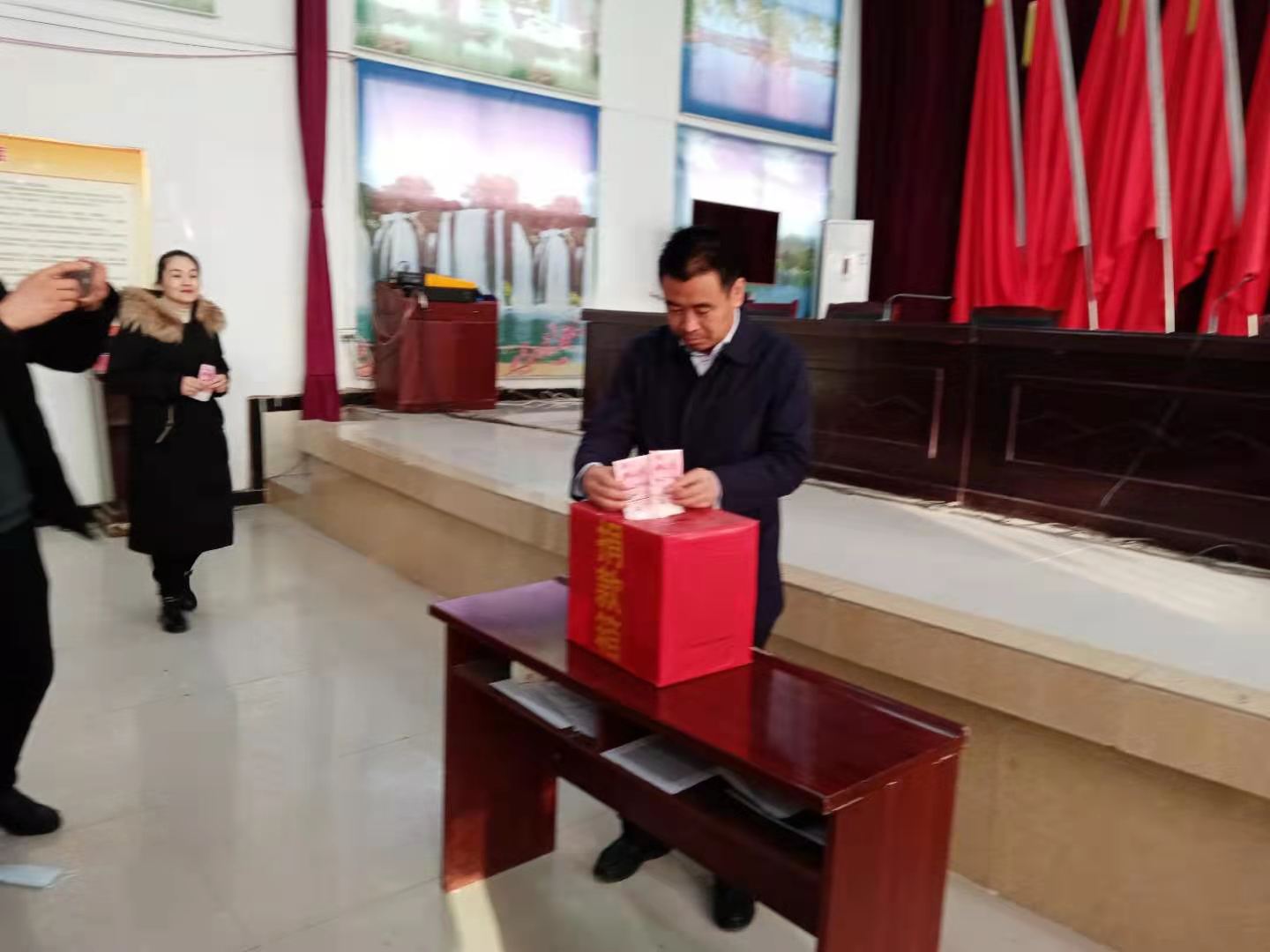 北關鎮(zhèn)：開展“送溫暖、獻愛心”捐助活動