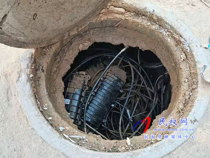 民權(quán)縣12345：雜亂垃圾無人處理，群眾來電熱線尋求幫忙