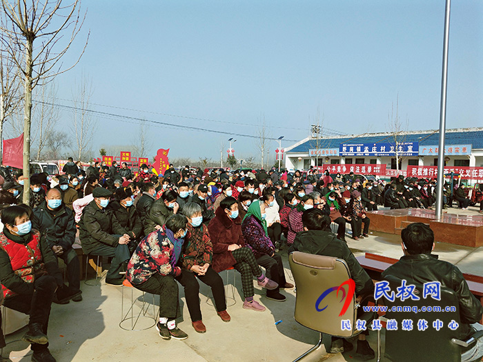縣委常委、縣委辦公室主任孟亞松到野崗鎮(zhèn)督導(dǎo)村委換屆選舉工作