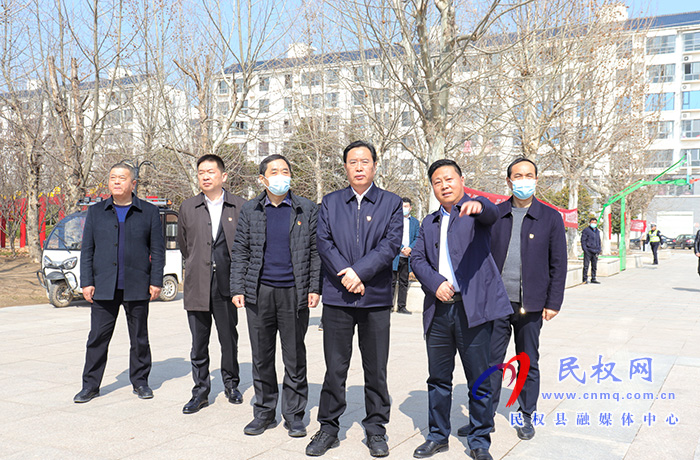 市人大常委會副主任、縣委書記姬脈常調(diào)研指導(dǎo)村（社區(qū)）“兩委”換屆工作