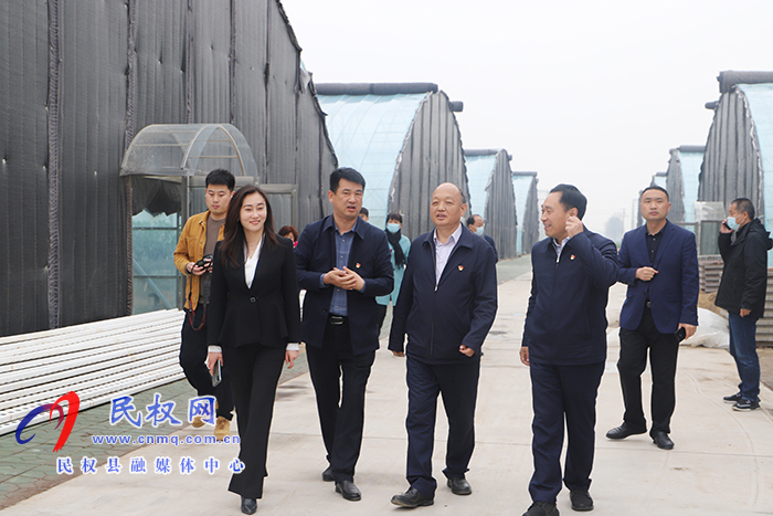 鄭州大學(xué)處級干部“學(xué)五中全會精神建世界一流大學(xué)”專題培訓(xùn)班蒞民開展現(xiàn)場教學(xué)活動 鄭州大學(xué)處級干部“學(xué)五中全會精神建世界一流大學(xué)”專題培訓(xùn)班蒞民開展現(xiàn)場教學(xué)活動