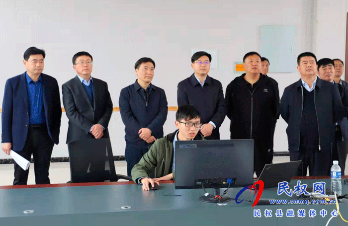 市政府副秘書長閆全偉一行到民調(diào)研高標準農(nóng)田示范區(qū)建設工作 市政府副秘書長閆全偉一行到民調(diào)研高標準農(nóng)田示范區(qū)建設工作