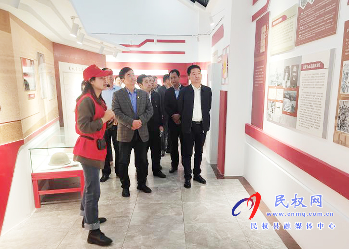 市委政研室黨員到民開(kāi)展黨史教育活動(dòng) 市委政研室黨員到民開(kāi)展黨史教育活動(dòng)