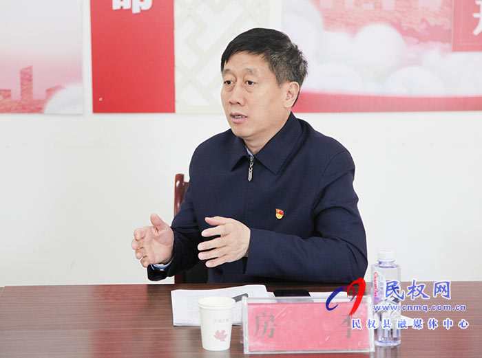 市委常委、常務(wù)副市長吳祖明到龍?zhí)伶?zhèn)邢莊村開展“三五”基層工作日活動