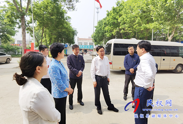 市人大常委會副主任、縣委書記姬脈常調(diào)研鄉(xiāng)鎮(zhèn)換屆工作
