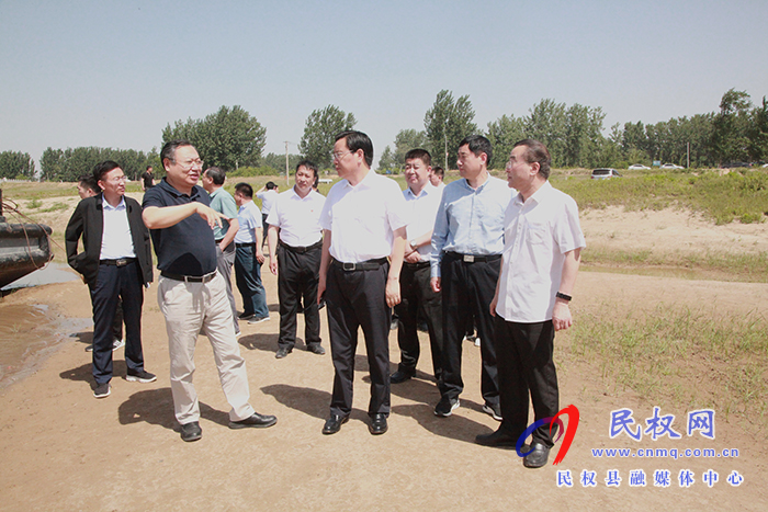 市委常委、常務(wù)副市長吳祖明到民開展巡河調(diào)研工作