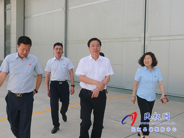 市人大常委會(huì)副主任、縣委書記姬脈常赴周口西華通用機(jī)場(chǎng)參觀考察