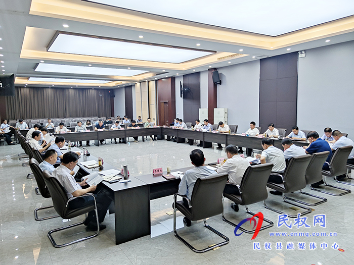 市人大常委副主任、縣委書記姬脈常主持召開縣委理論學(xué)習(xí)中心組會議