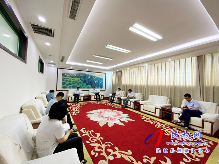 河南制冷學(xué)會(huì)秘書長(zhǎng)隋繼學(xué)一行蒞民參觀指導(dǎo) 河南制冷學(xué)會(huì)秘書長(zhǎng)隋繼學(xué)一行蒞民參觀指導(dǎo)