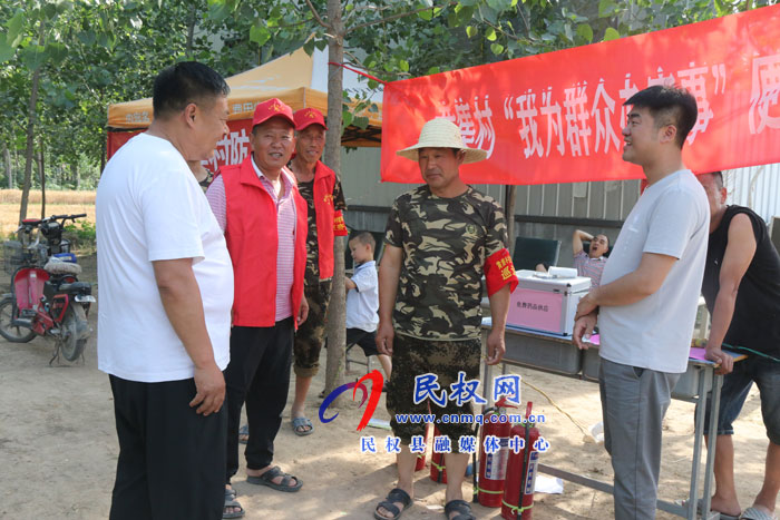 我縣積極組織開展“我為群眾辦實(shí)事，服務(wù)三夏當(dāng)先鋒”主題實(shí)踐活動(dòng)