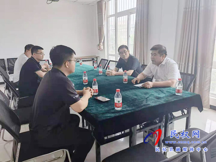 我為群眾辦實事:縣金融服務(wù)中心深入保險機構(gòu)開展調(diào)研活動 我為群眾辦實事:縣金融服務(wù)中心深入保險機構(gòu)開展調(diào)研活動