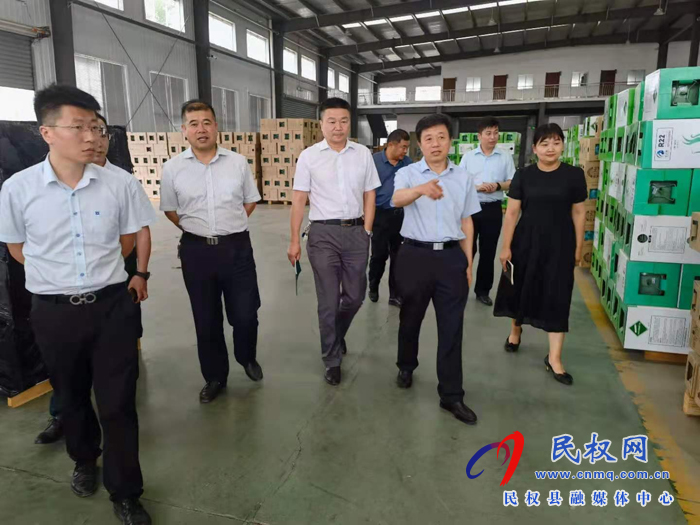  金融走進高新區(qū)，現場支招解難題--------民權縣開展“百名行長走訪千家萬戶”調研活動