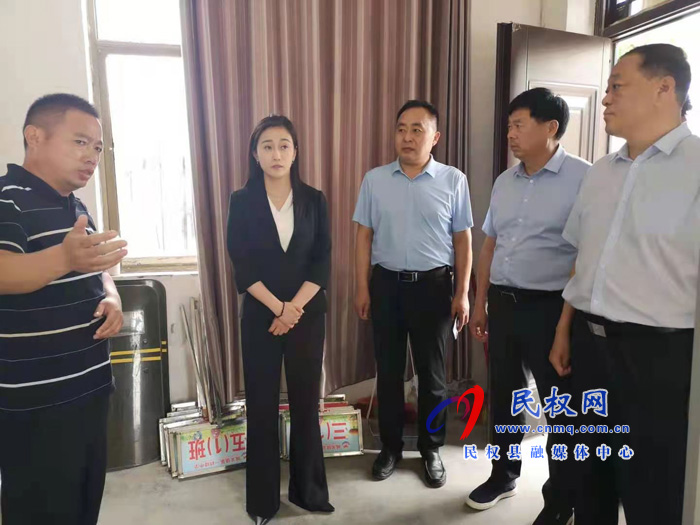 副縣長朱琳到我縣部分學(xué)校、教育培訓(xùn)機(jī)構(gòu)進(jìn)行消防安全檢查工作