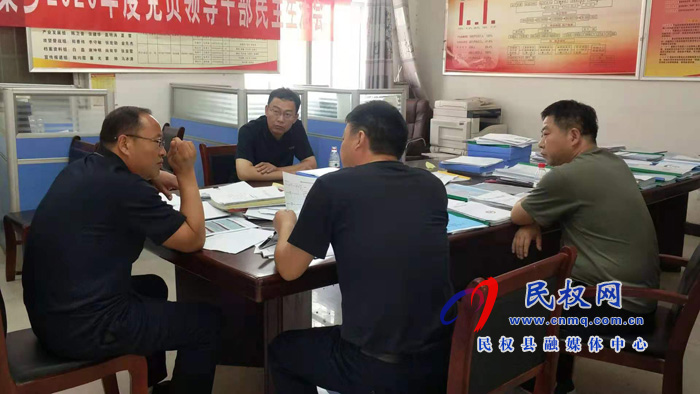 縣委常委、紀(jì)委書記、監(jiān)察委主任張亞光到胡集鄉(xiāng)督導(dǎo)消防安全各項工作開展情況