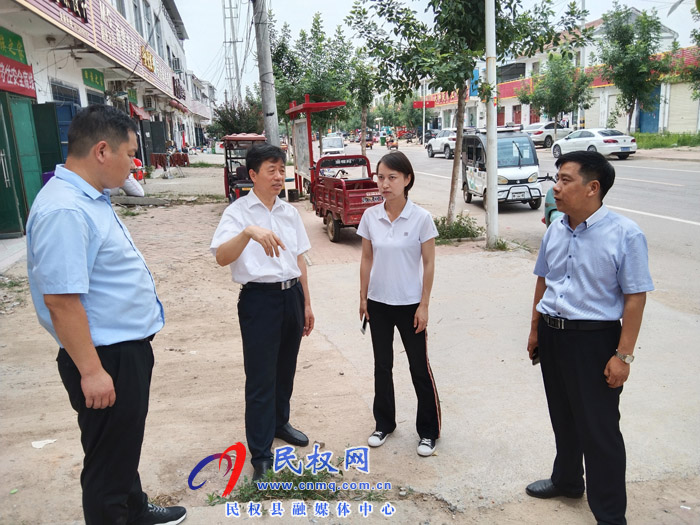 縣政府黨組成員、信訪局局長(zhǎng)陳鴻志督查伯黨鄉(xiāng)安全生產(chǎn)排查整改工作