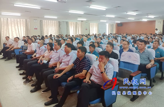 衛(wèi)健系統(tǒng):舉行消防安全培訓(xùn)演練 衛(wèi)健系統(tǒng):舉行消防安全培訓(xùn)演練