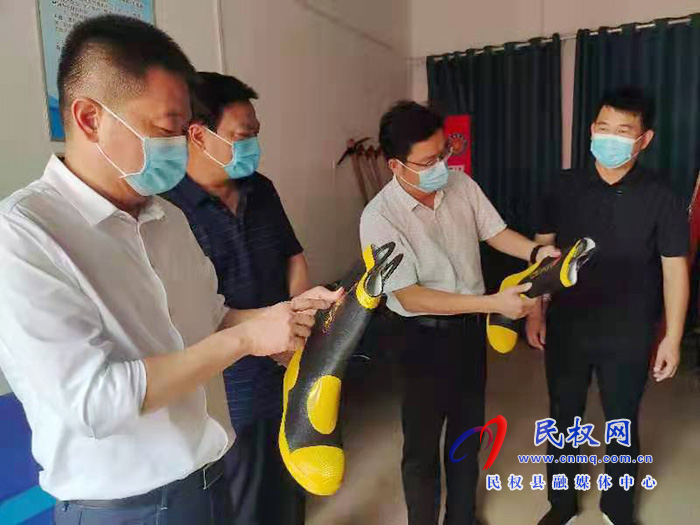 市應急管理局局長李中須到雙塔鎮(zhèn)調研基層應急管理體系建設情況 市應急管理局局長李中須到雙塔鎮(zhèn)調研基層應急管理體系建設情況