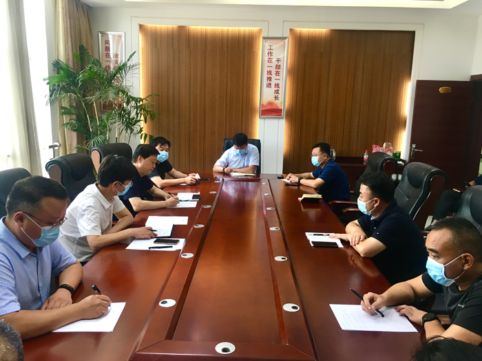 縣“萬人助萬企”活動辦公室召開工作推進(jìn)會 縣“萬人助萬企”活動辦公室召開工作推進(jìn)會