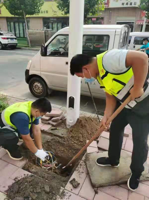 城管局路燈所：防疫情、保亮化、促安全